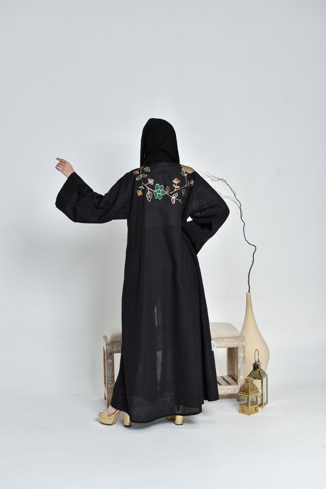 Black linen abaya made of appliqué art with hand embroidery