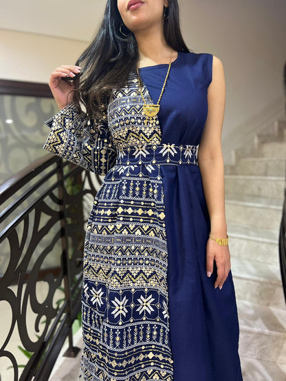 Half Embroidery navy blue dress with belt - Sync®