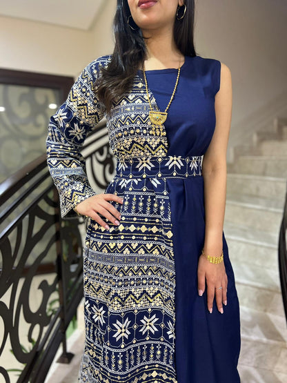 Half Embroidery navy blue dress with belt - Sync®