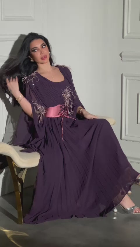 Elegant dress with corset