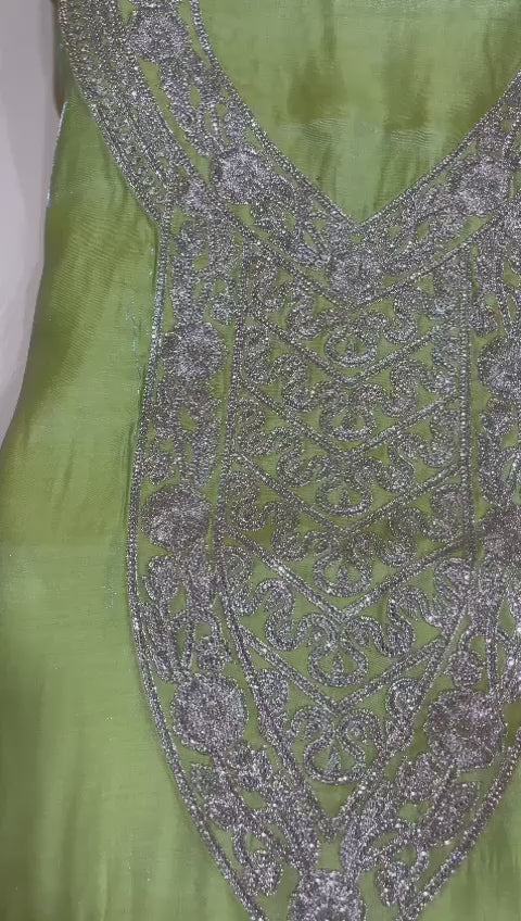Embroidered Green Shimmer Mukhawar